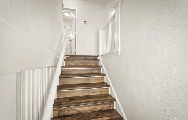 Charming 2/1 in Prime Location | Private Entrance + In-Unit W/D
