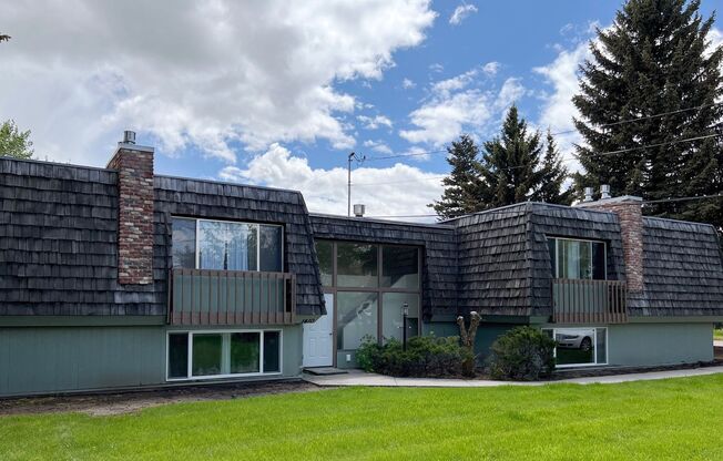 1410 W Babcock - Units A - D