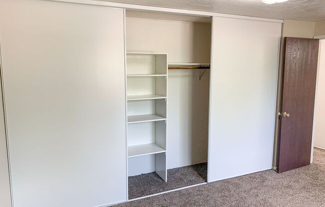 1 bed, 1 bath, 640 sqft, $1,050, Unit 41