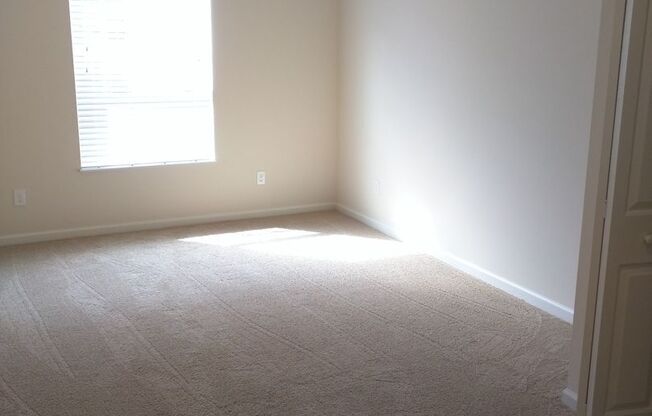 2 beds, 2 baths, 1,207 sqft, $1,520, Unit 5304 LLN #132