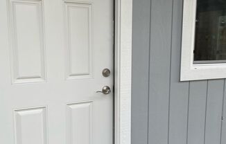 Kaneohe Duplex - Downstairs unit 2 bedrooms, 1.5 bath with 2 parking stalls - Avail now!