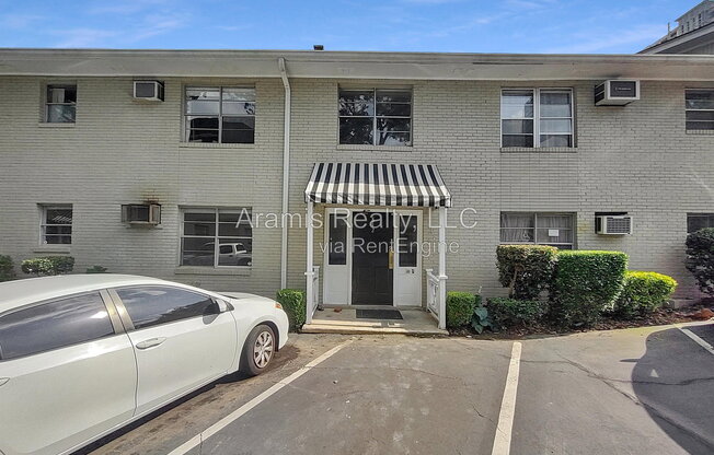 812 PIEDMONT AVE NE