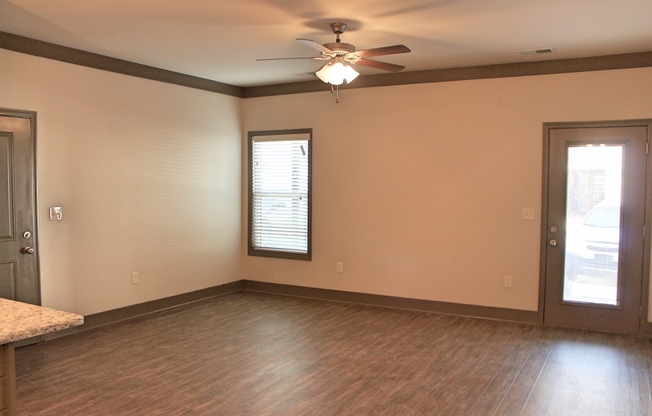 2 beds, 2 baths, 1,052 sqft, $1,045, Unit 78