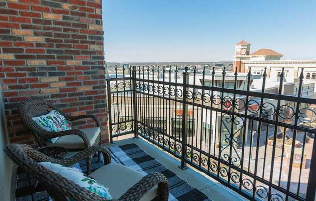 Balcony And Patio at Carson Street Towers, Overland Park, KS