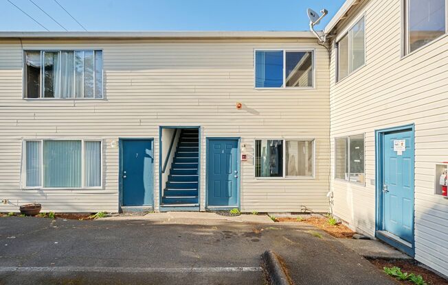 MF 38 - N Oswego Apts