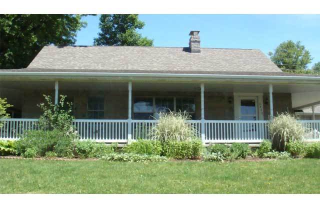 Charming Three-Bedroom Home Near University and Shopping - Available July 2026!