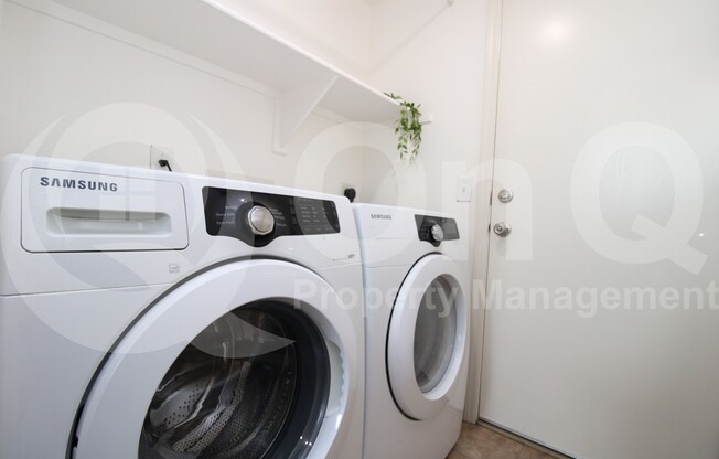 3 beds, 2 baths, 1,227 sqft, $1,861, Unit 1154