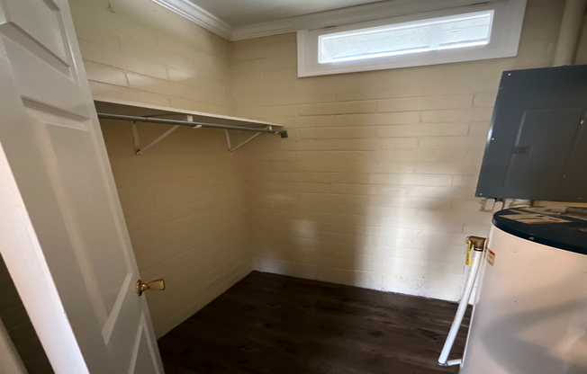 Cottage- Closet