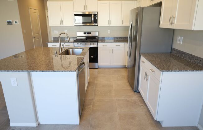 4 Bedroom Home in Gated North West Community!