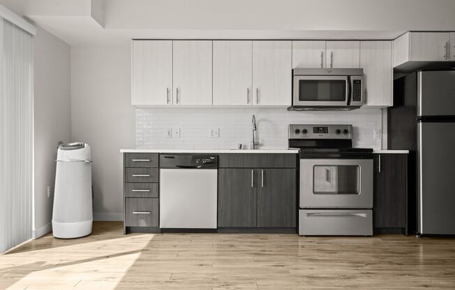 1 bed, 1 bath, 498 sqft, $1,750, Unit 320