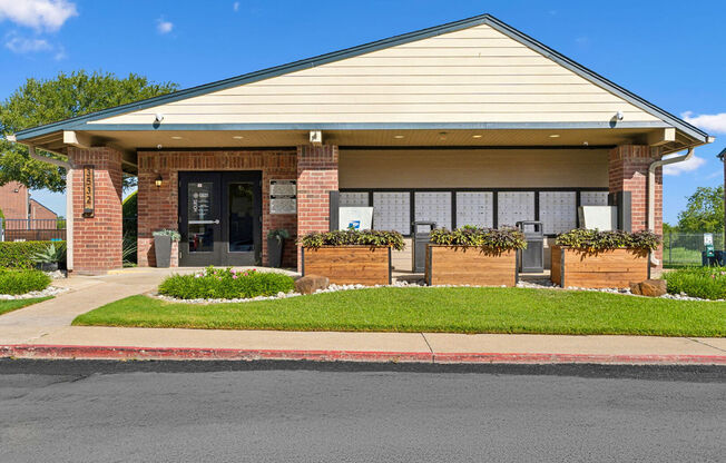 Chatham Green Apts