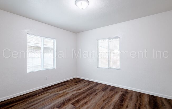 2 beds, 1 bath, $1,550