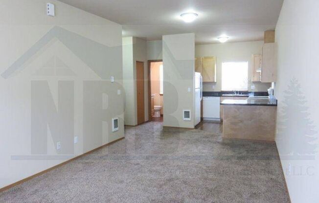 2 beds, 1.5 baths, 1,100 sqft, $1,795, Unit Unit 01