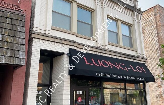 113 N MAIN ST