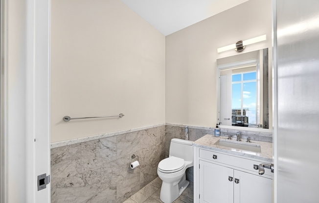 3 beds, 3.5 baths, 2,134 sqft, $20,000, Unit PH1C