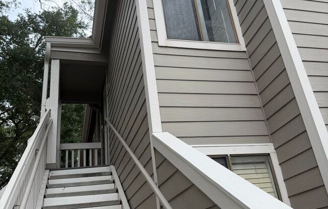 549 SUN RIDGE PLACE