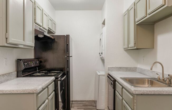 1 bed, 1 bath, 600 sqft, $789, Unit N-04