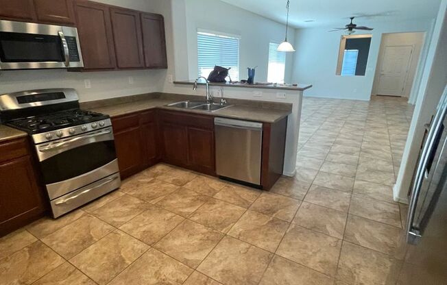 COMING SOON! NO APP FEE! Fireside at Norterra Spacious 3 Bed 2 Bath with Den Home!