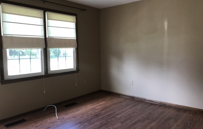 AVAILABLE 7/18/2025 - 4 bedroom house in Prince George
