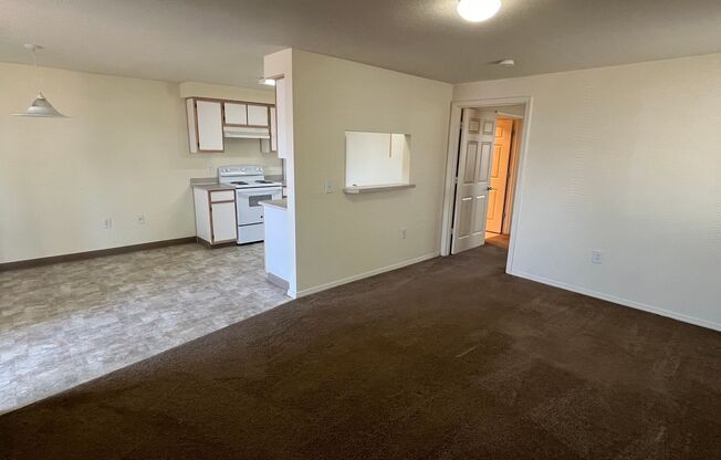 1 bed, 1 bath, 760 sqft, $1,450, Unit 132