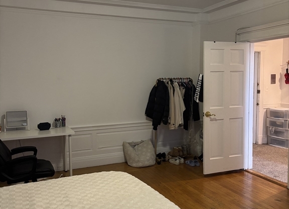 466 Commonwealth Ave