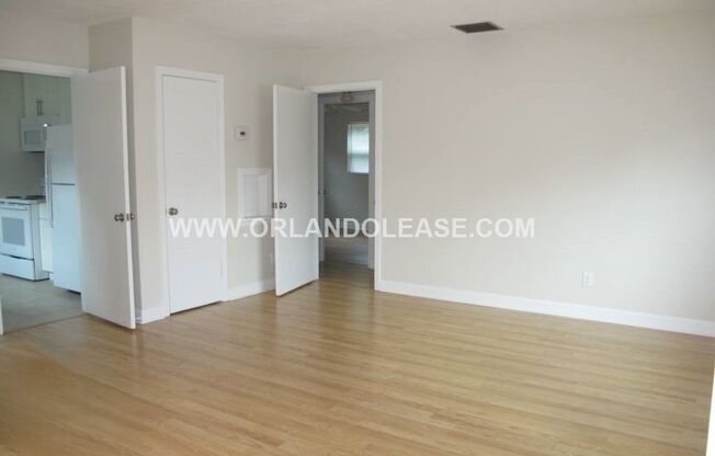 Beautiful 2/1 in Winter Park