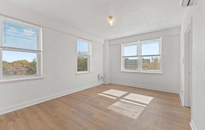 1 bed, 1 bath, 500 sqft, $925, Unit 506