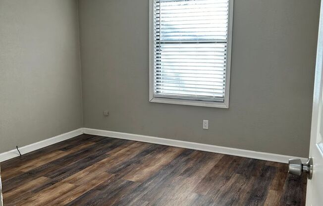 1 bed, 1 bath, 576 sqft, $1,150, Unit 167