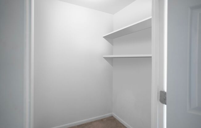 1 bed, 1 bath, 775 sqft, $2,150, Unit 24-6