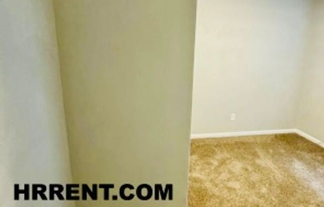 3 beds, 2 baths, $1,595