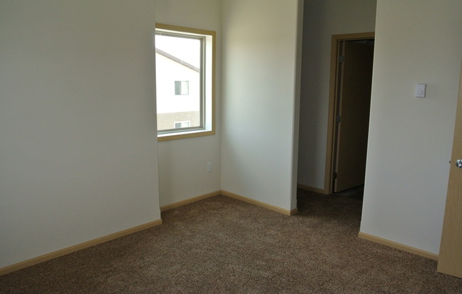 2 beds, 2 baths, $1,025, Unit 208