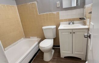 Affordable Apartment Living in Prime Cleveland Location!