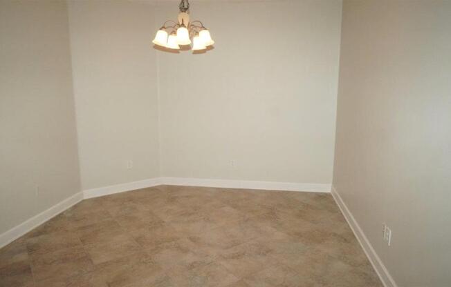 4480 DEERWOOD LK BLVD