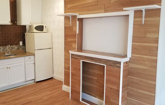 1 bed, 1 bath, 500 sqft, $725, Unit 1