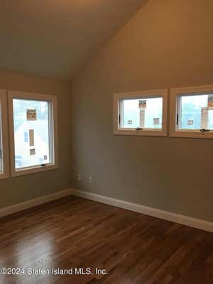 3 beds, 3 baths, 1,275 sqft, $3,350, Unit 1