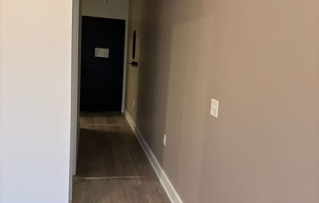 1 bed, 1 bath, 519 sqft, $2,099, Unit 205