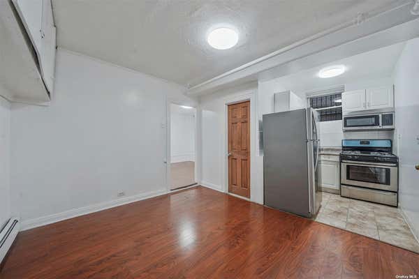 1 bed, 1 bath, $1,775, Unit LL