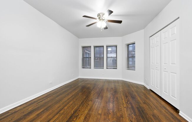 7525-33 S. Kingston Avenue