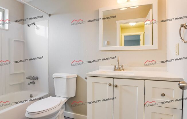 1 bed, 1 bath, 585 sqft, $1,195, Unit E3