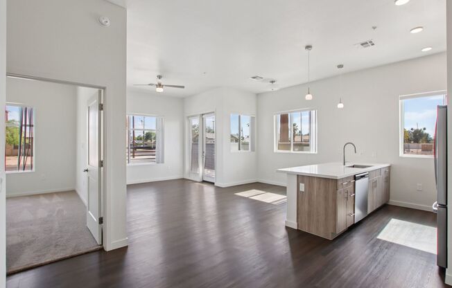 2 beds, 2 baths, 1,161 sqft, $2,260