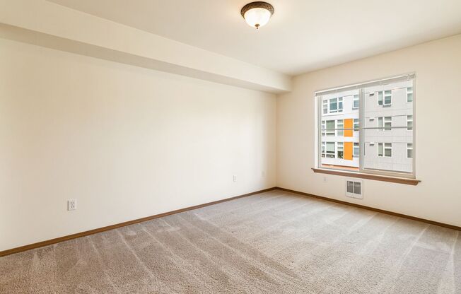 Studio, 1 bath, 571 sqft, $1,550, Unit 308