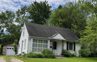 1706 HOMECREST AVE