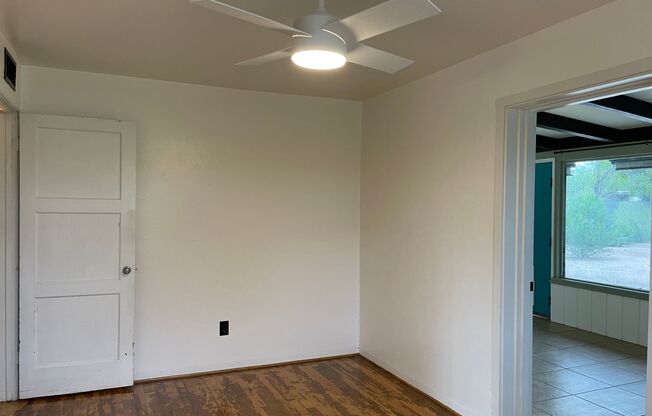 2 beds, 1 bath, $1,575