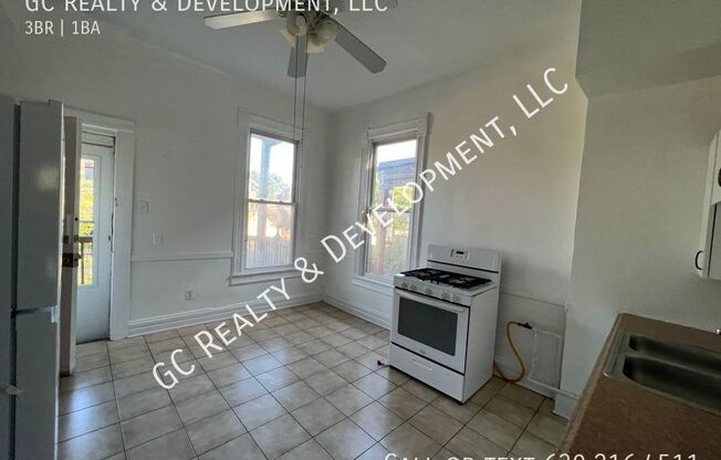 1413 N CAMPBELL AVE