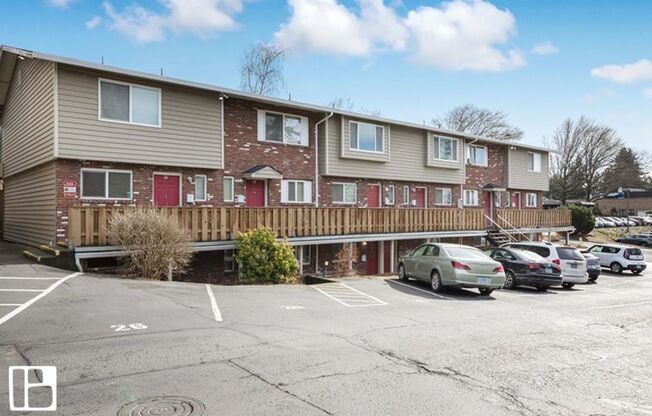 2 beds, 1.5 baths, 1,100 sqft, $1,750, Unit 45