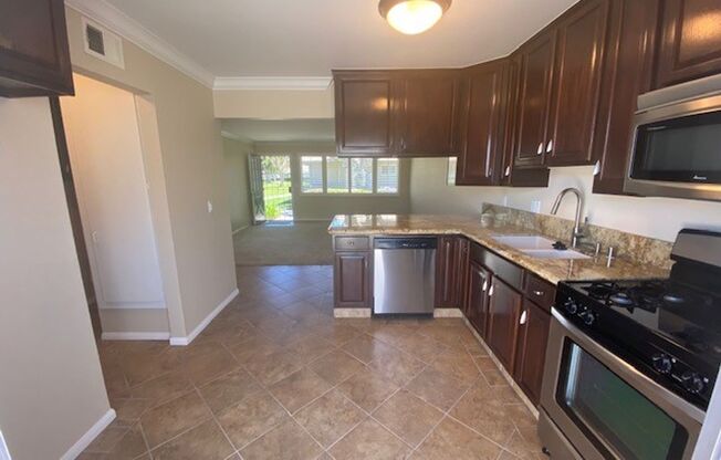 Worthy Drive Villas: Upgraded 2 Bedroom 1 Bath Condo,