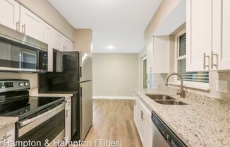 931 LAKESIDE DR