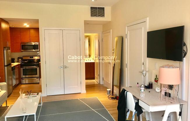 209 NEWBURY ST