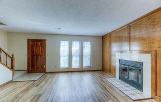 2 beds, 1.5 baths, $1,275