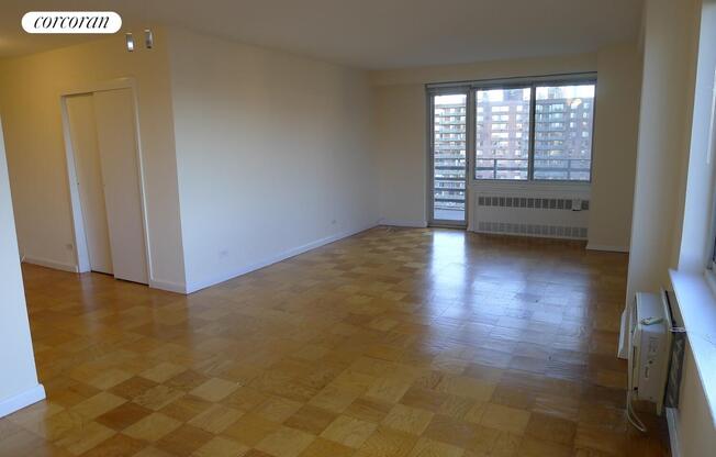 2 beds, 2 baths, 1,142 sqft, $6,400, Unit 18C